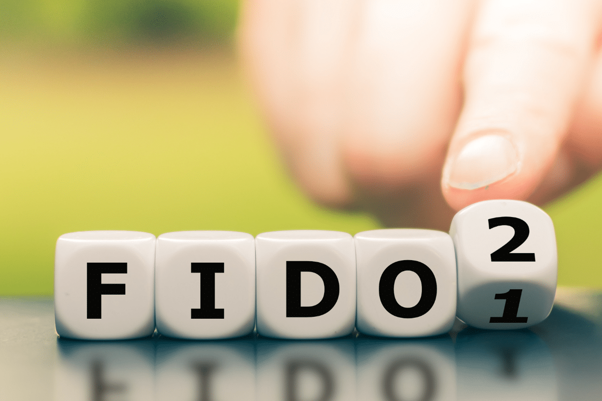 FIDO2 wird für sichere Passkeys benötigt.